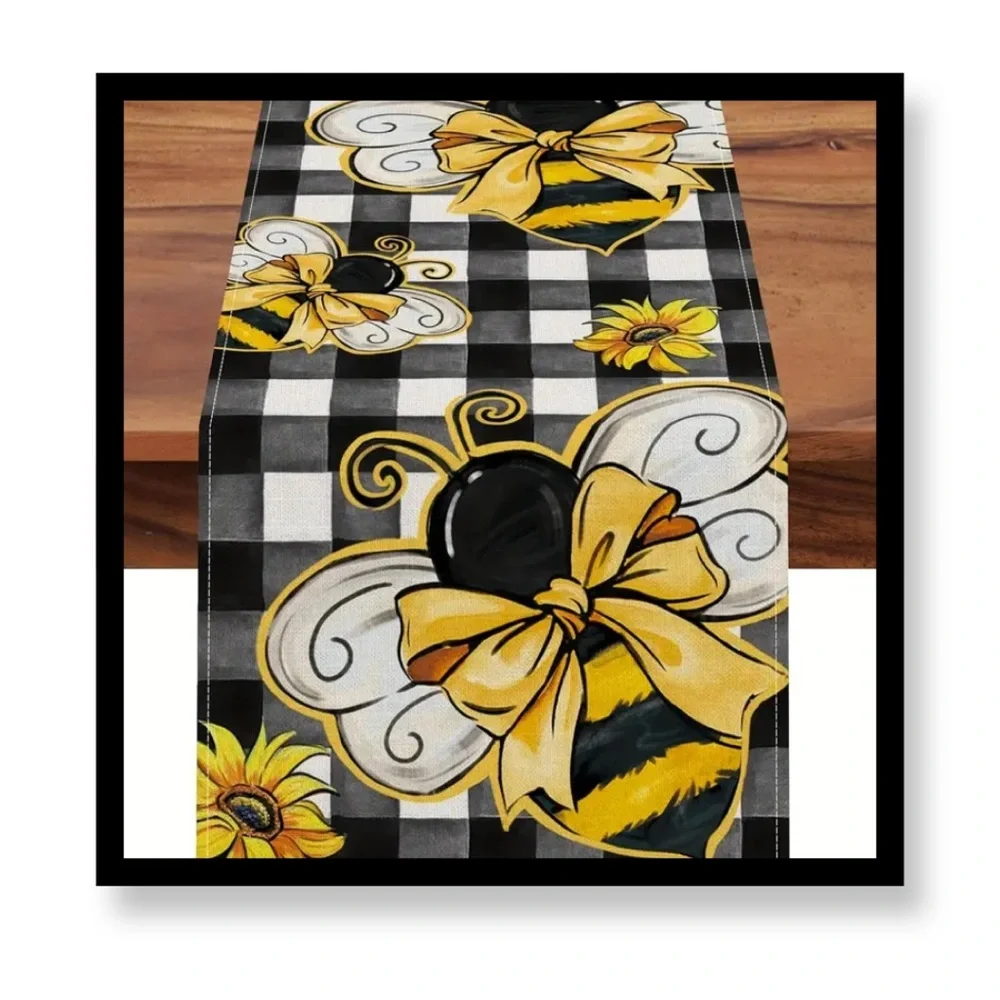 NWOT-Bee-Themed Black and Yellow Table Runner